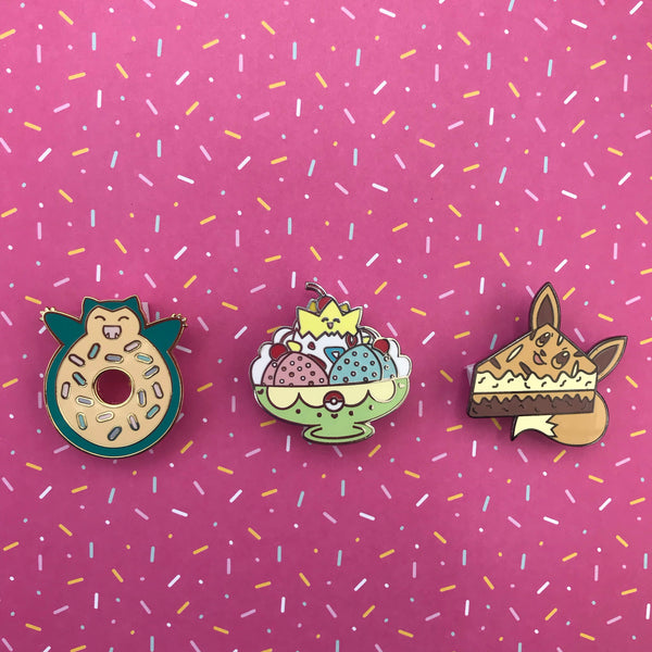 Eevee Cake Pin